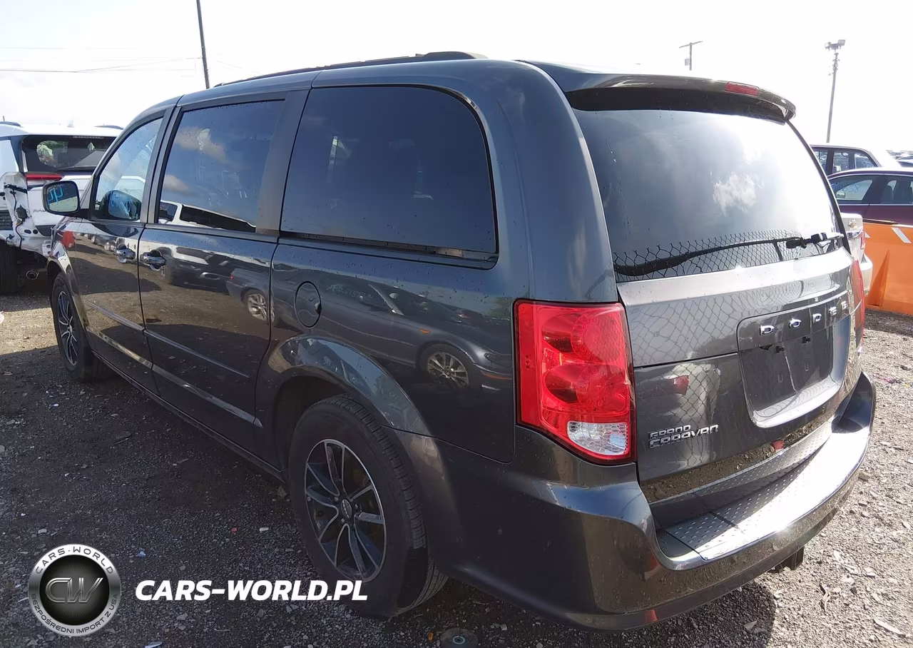 2017 Dodge Grand Caravan Gt VIN:2C4RDGEG2HR696579 - 3