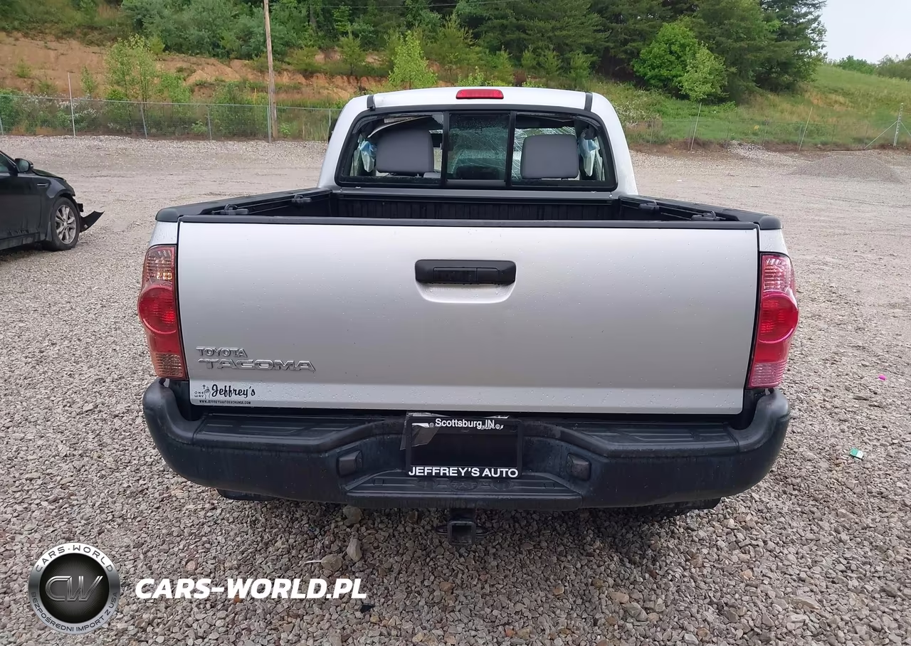 2013 Toyota Tacoma VIN:5TFPX4ENXDX017455 - 16