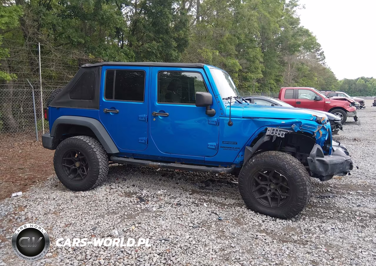 2016 Jeep Wrangler Unlimited Sport VIN:1C4BJWDG7GL158019 - 12