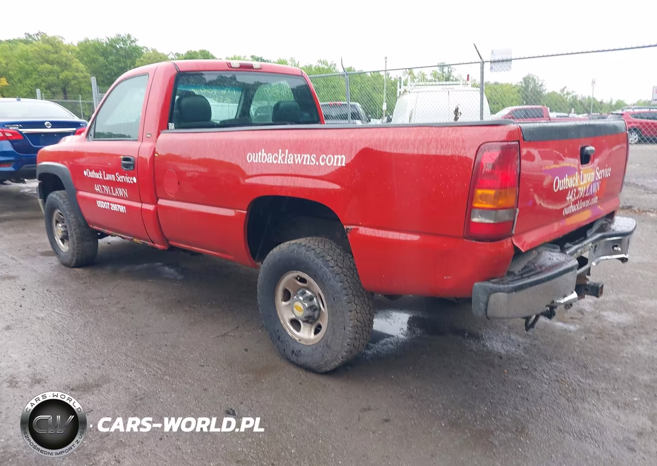 2002 Chevrolet Silverado 2500Hd VIN:1GCHK24UX2E239437 - 3