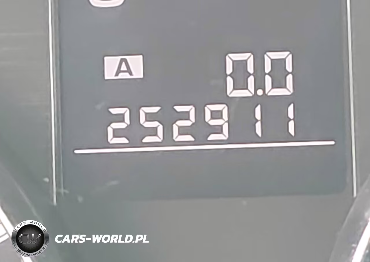 2012 Subaru Outback 2.5I Premium VIN:4S4BRBCC4C1226746 - 12