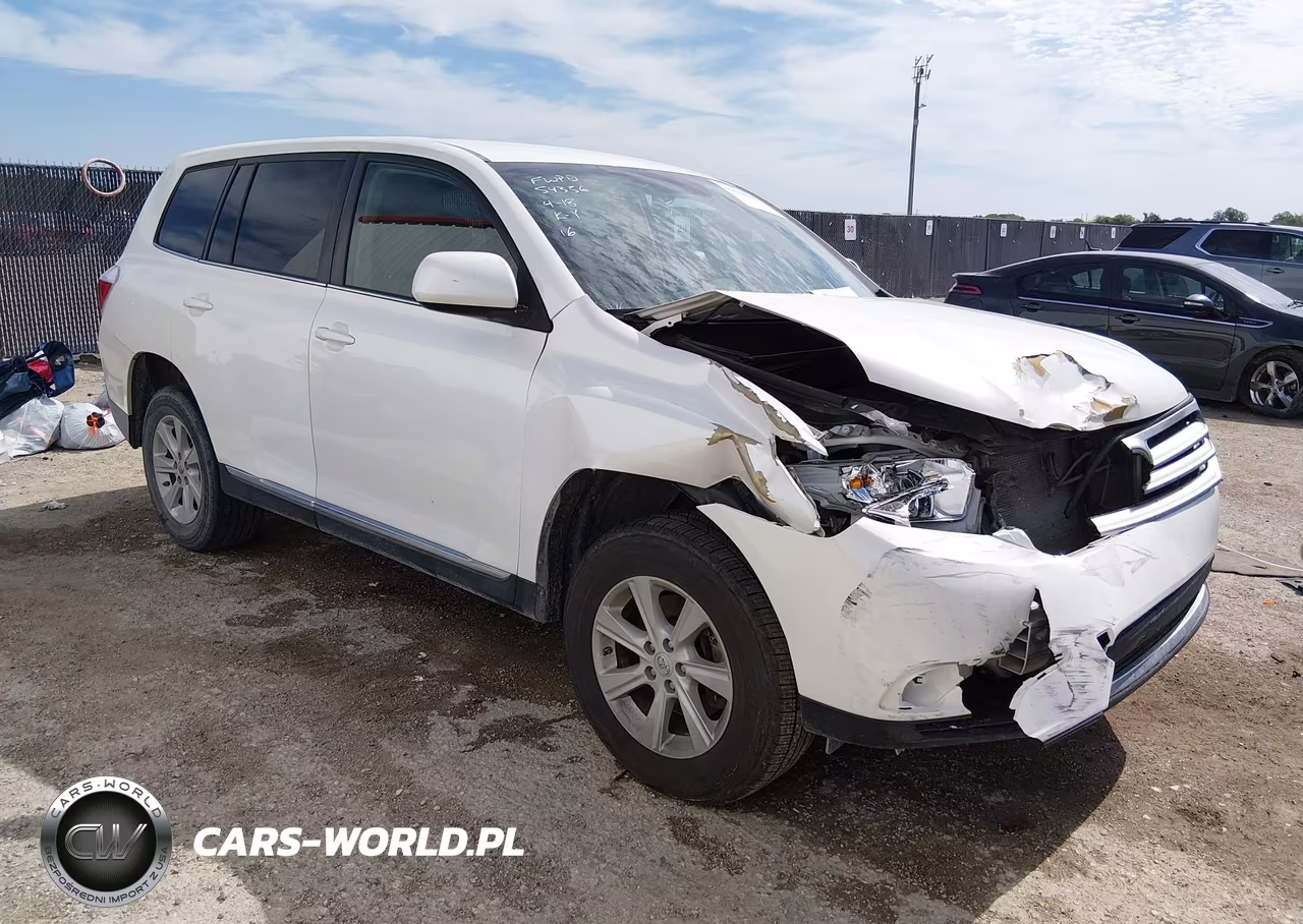2013 Toyota Highlander Base V6 – zdjęcie 1 z 16