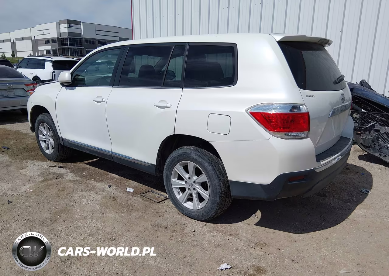 2013 Toyota Highlander Base V6 VIN:5TDZK3EH9DS120903 - 3