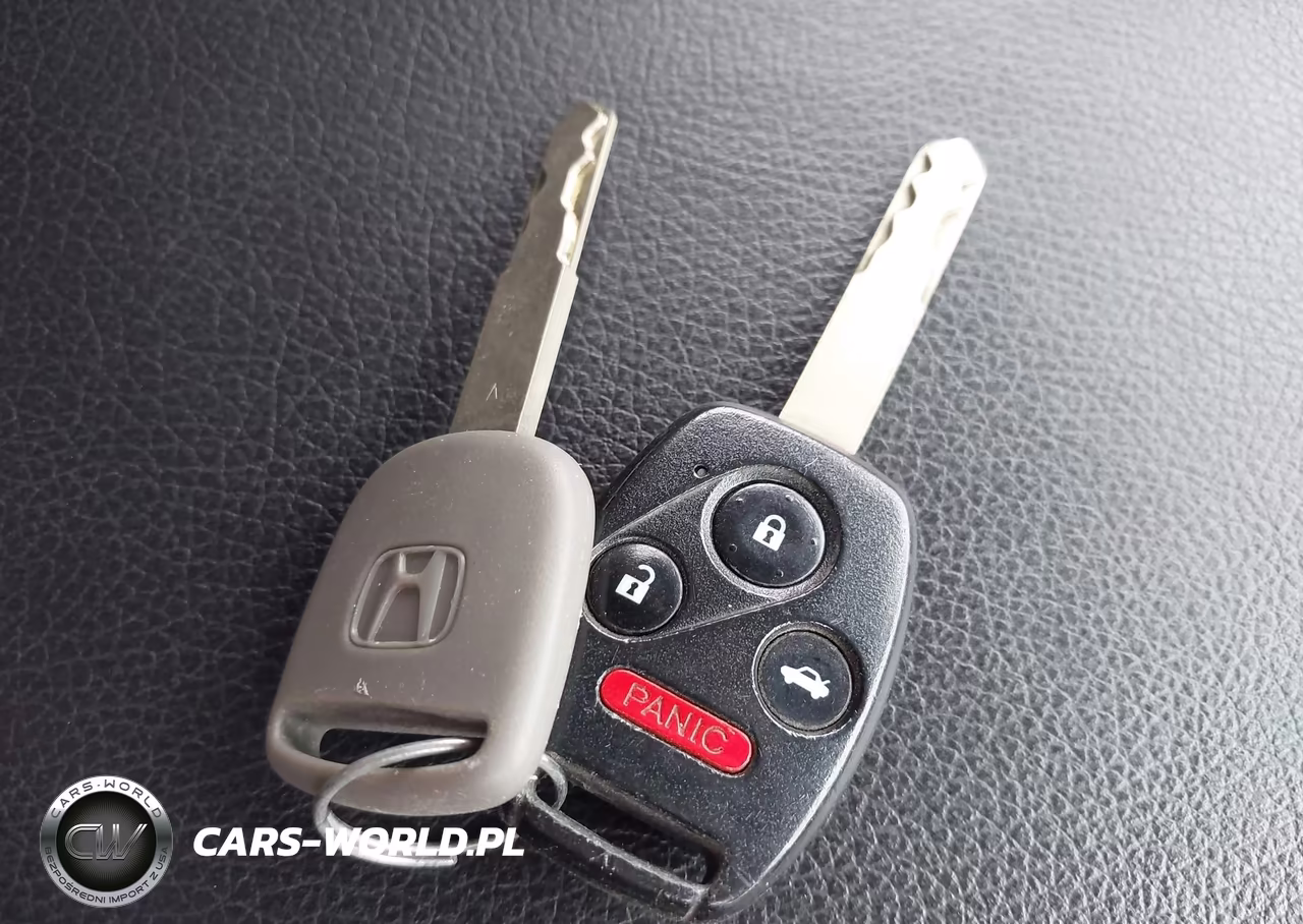 2012 Honda Civic Hybrid VIN:JHMFB4F3XCS008305 - 11