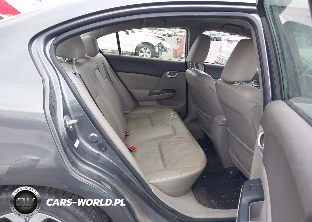 2012 Honda Civic Hybrid VIN:JHMFB4F3XCS008305 - 8