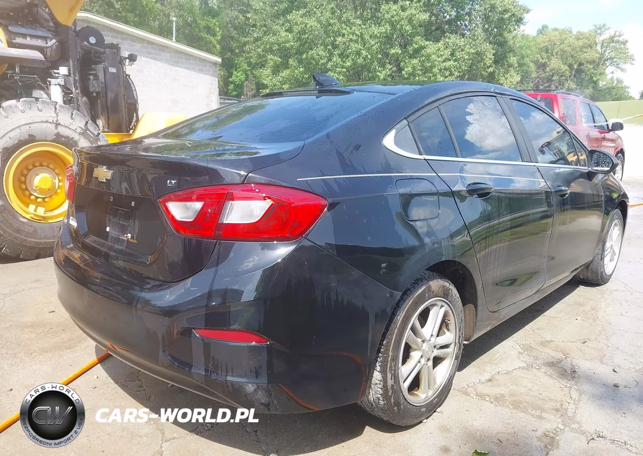 2017 Chevrolet Cruze Lt Auto VIN:1G1BE5SM2H7278546 - 4