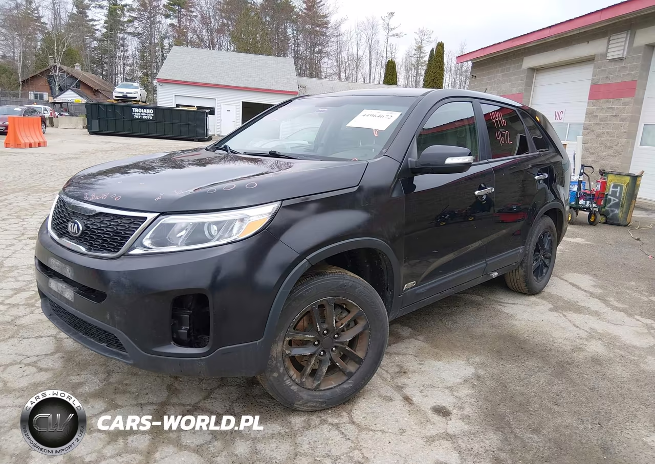 2015 Kia Sorento Lx VIN:5XYKTCA68FG606332 - 2