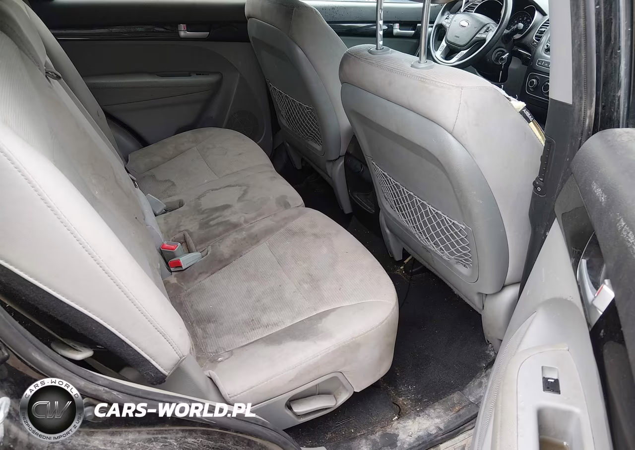 2015 Kia Sorento Lx VIN:5XYKTCA68FG606332 - 8
