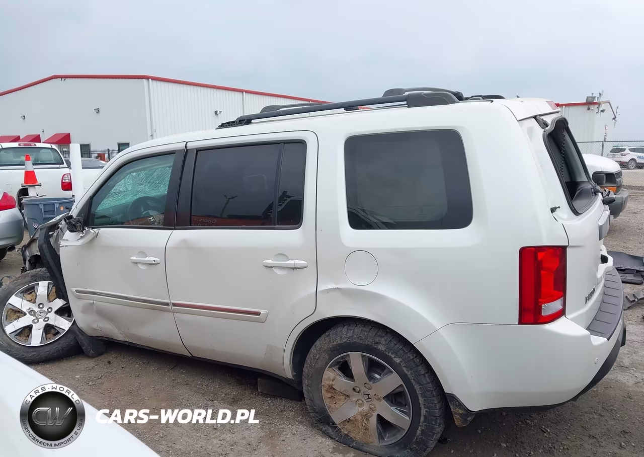 2015 Honda Pilot Touring VIN:5FNYF4H91FB064425 - 15