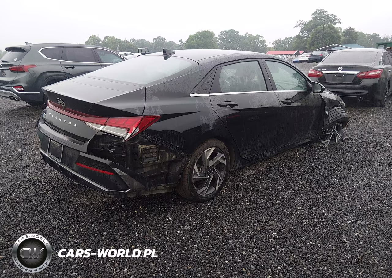2024 Hyundai Elantra Sel VIN:KMHLS4DG7RU753869 - 4