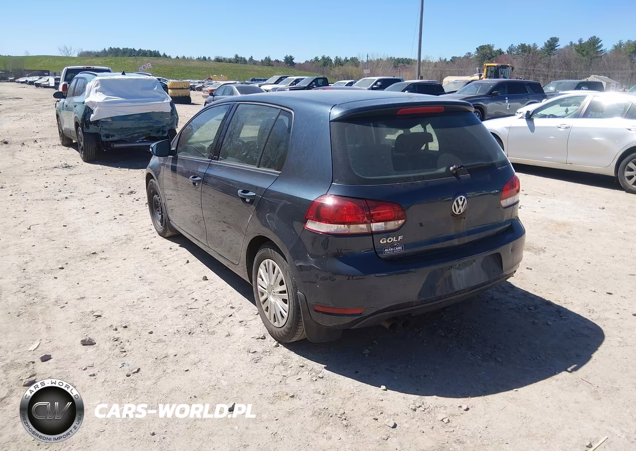 2010 Volkswagen Golf 4-Door VIN:WVWDB7AJ4AW240209 - 3