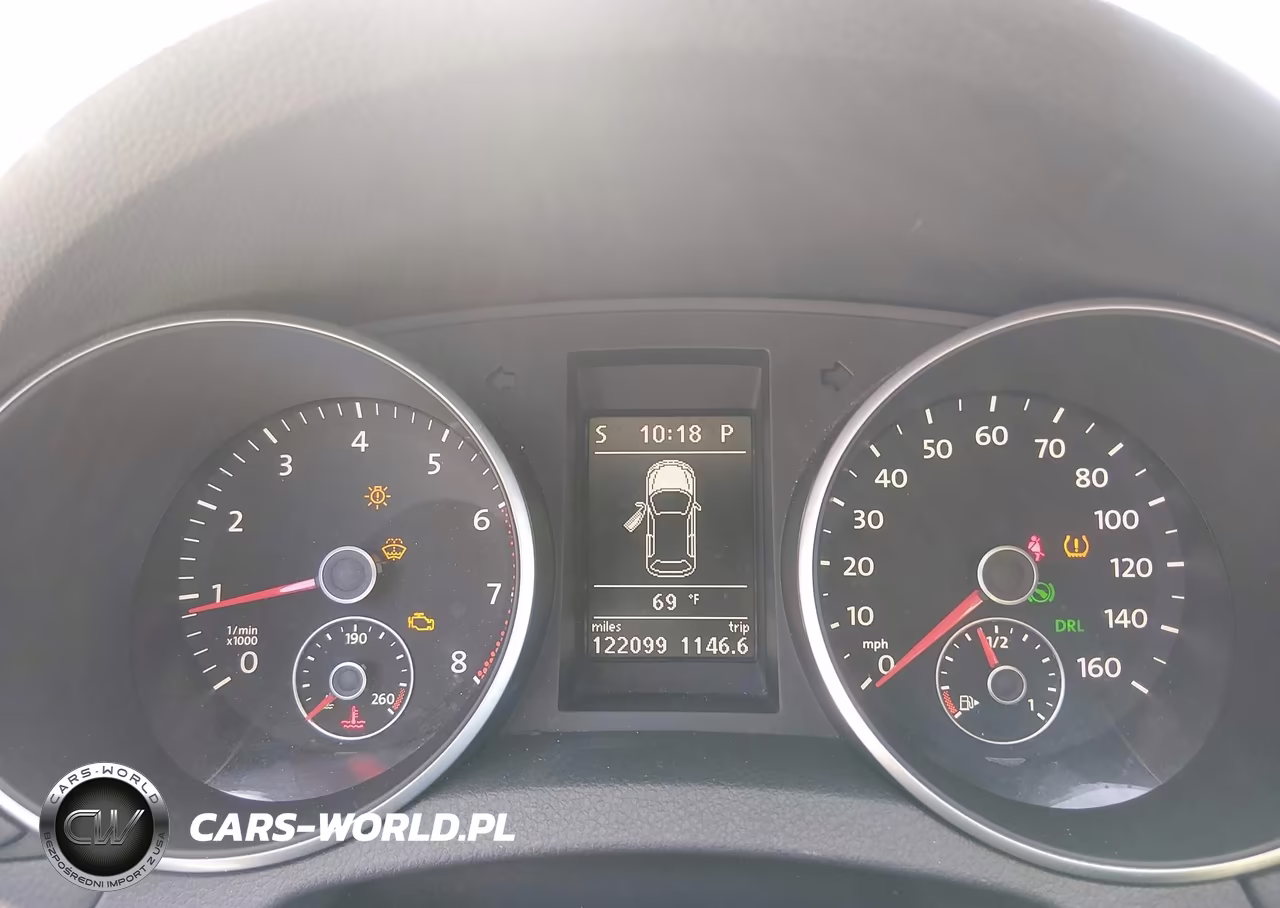 2010 Volkswagen Golf 4-Door VIN:WVWDB7AJ4AW240209 - 7