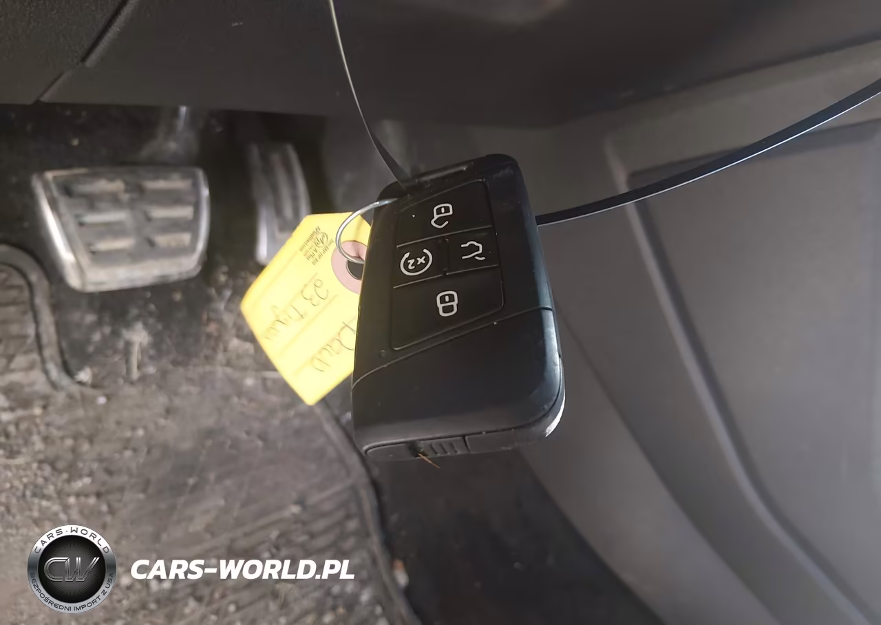 2023 Volkswagen Tiguan 2.0T Se R-Line Black VIN:3VV8B7AX7PM032857 - 11