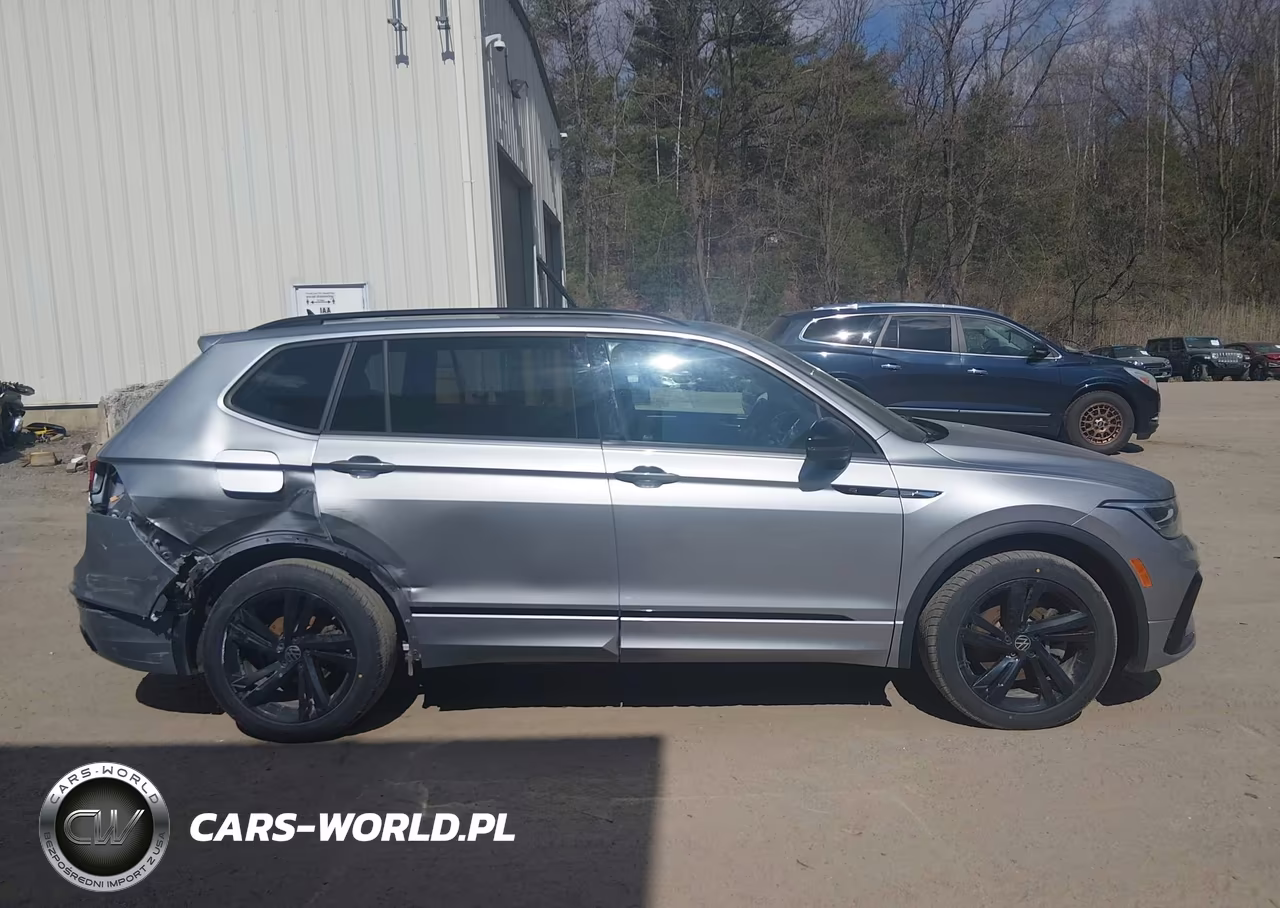 2023 Volkswagen Tiguan 2.0T Se R-Line Black VIN:3VV8B7AX7PM032857 - 13