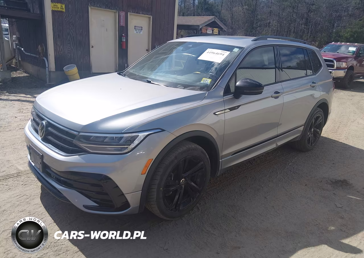 2023 Volkswagen Tiguan 2.0T Se R-Line Black VIN:3VV8B7AX7PM032857 - 2