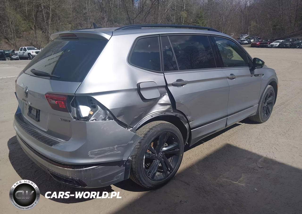 2023 Volkswagen Tiguan 2.0T Se R-Line Black VIN:3VV8B7AX7PM032857 - 4