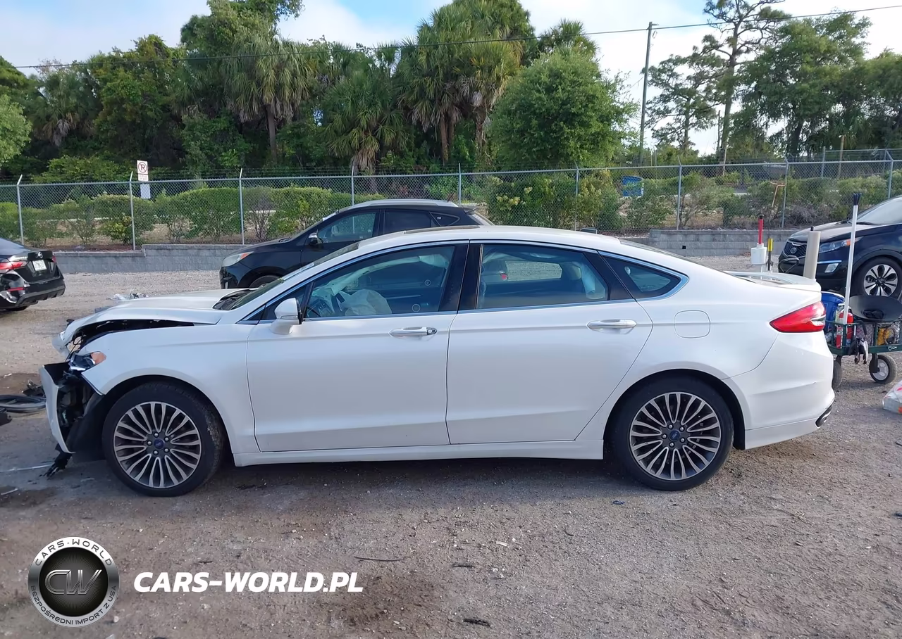 2017 Ford Fusion Titanium VIN:3FA6P0D91HR172523 - 14