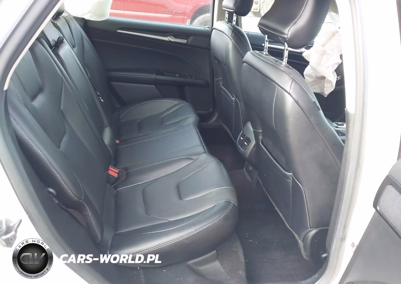 2017 Ford Fusion Titanium VIN:3FA6P0D91HR172523 - 8