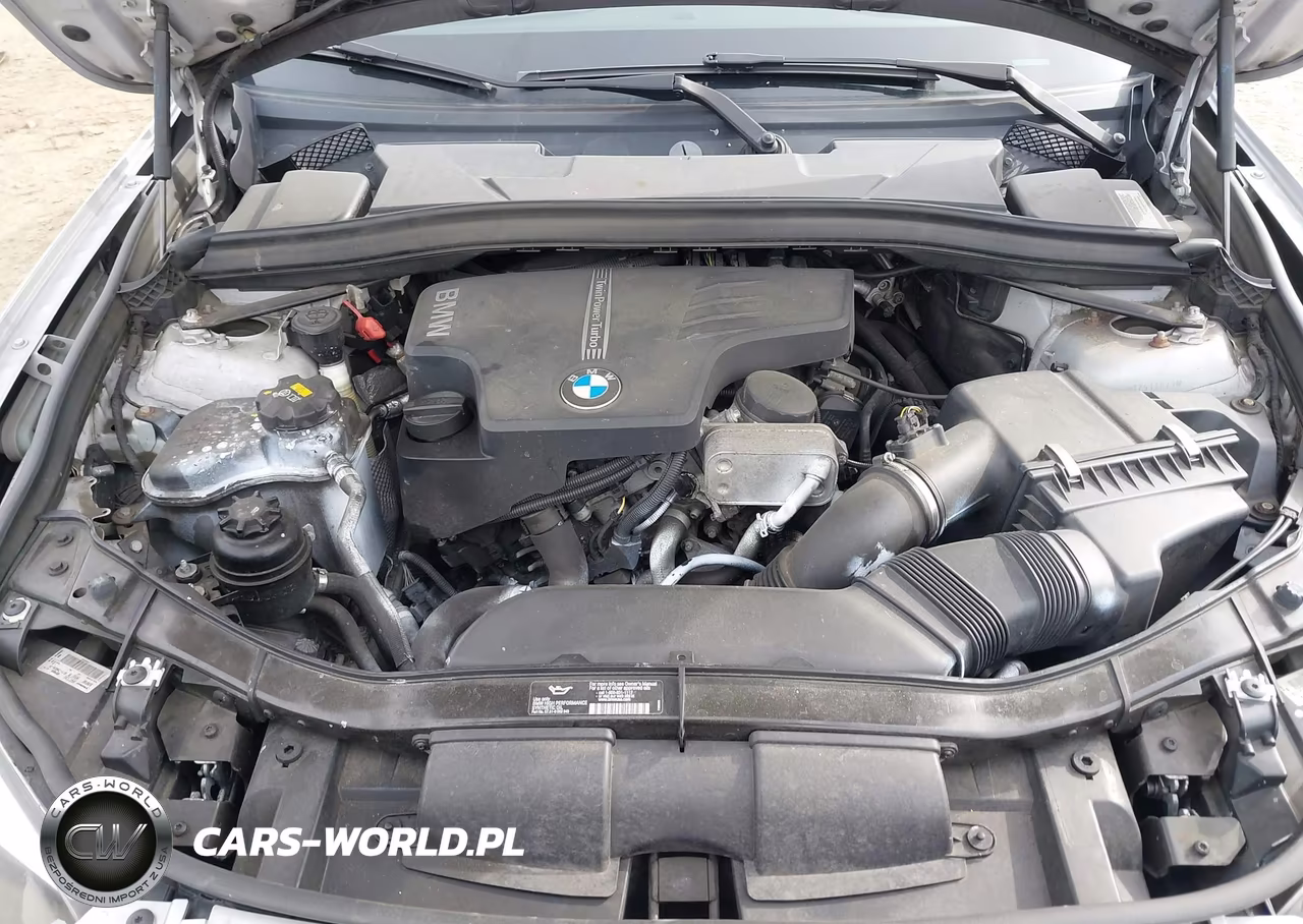 2014 BMW X1 xDrive28I VIN:WBAVL1C53EVY17528 - 10
