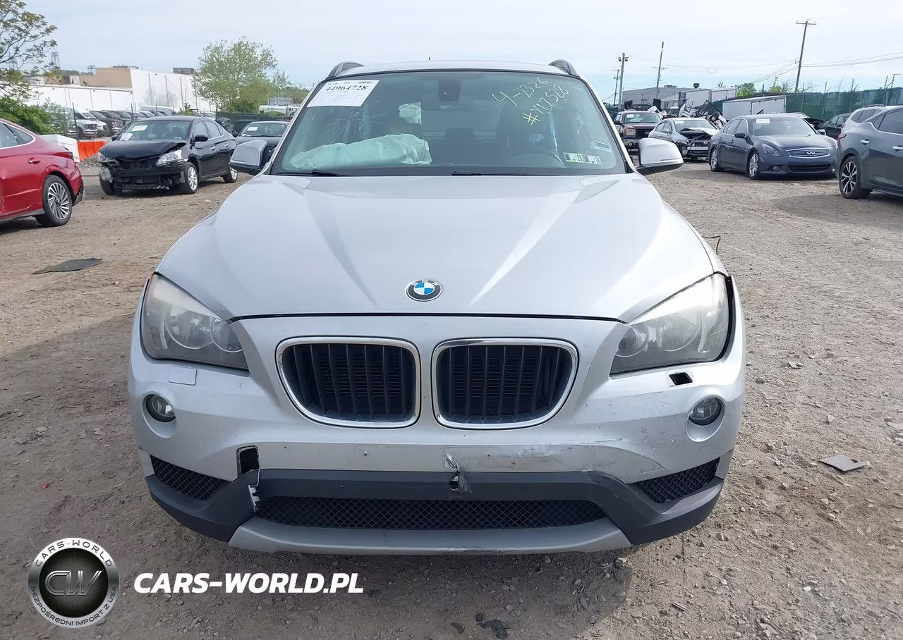 2014 BMW X1 xDrive28I VIN:WBAVL1C53EVY17528 - 12