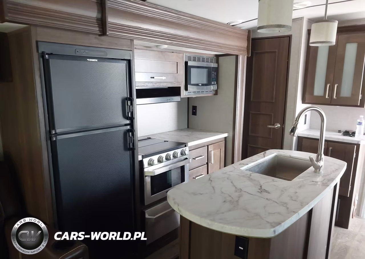 2019 Keystone Laredo 330Rl19 VIN:4YDT33020KE600902 - 13