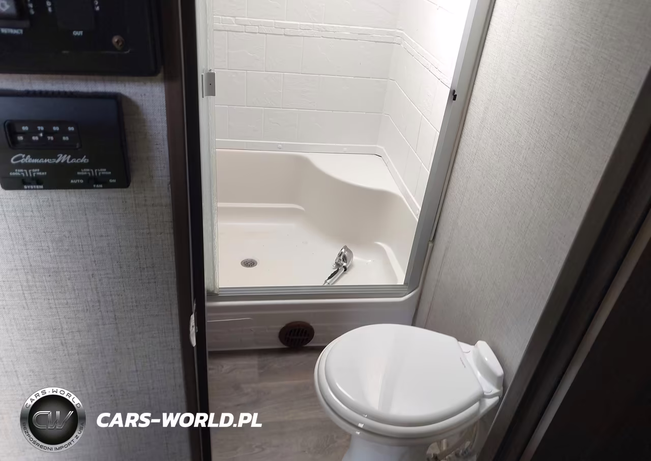 2019 Keystone Laredo 330Rl19 VIN:4YDT33020KE600902 - 16