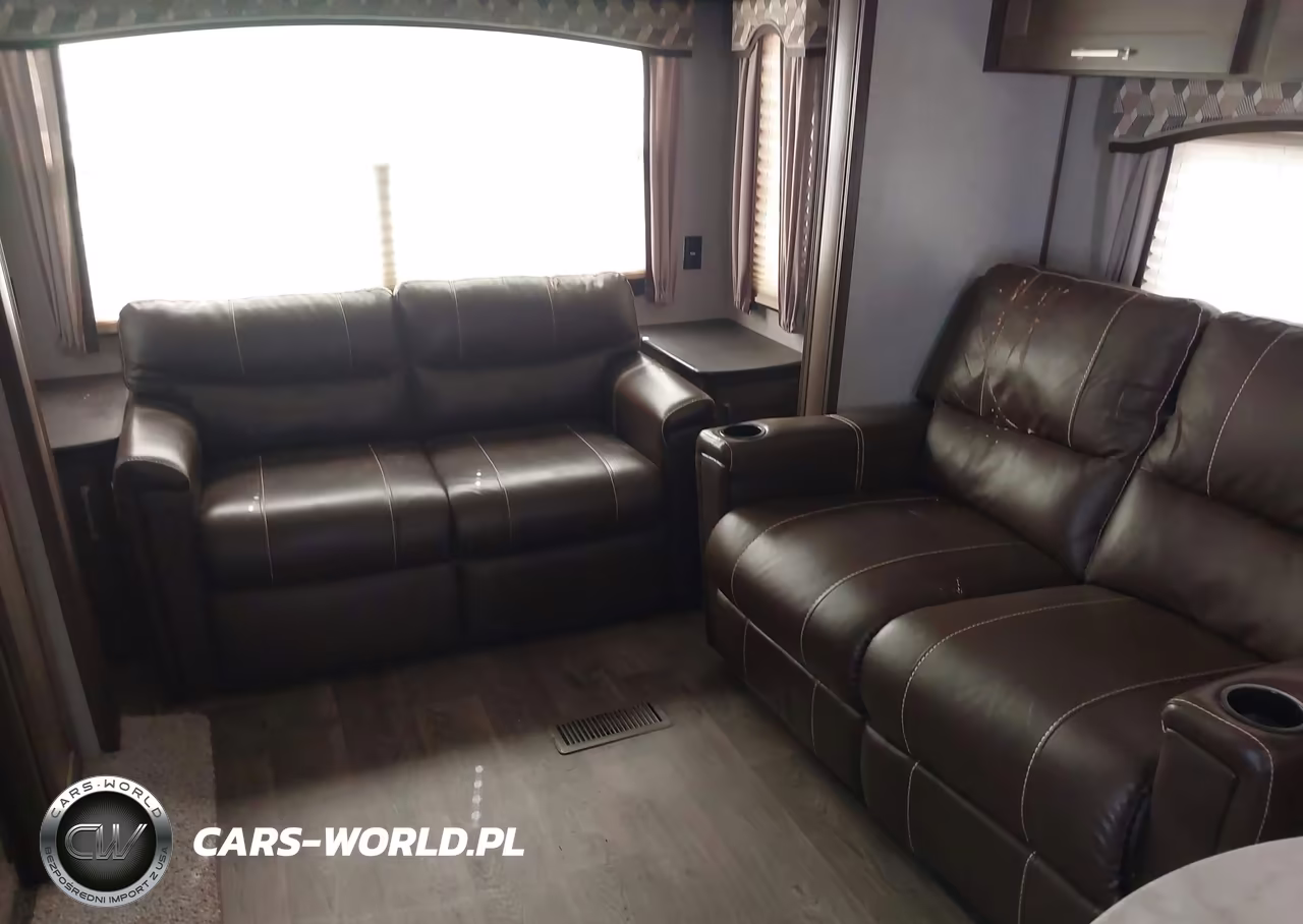 2019 Keystone Laredo 330Rl19 VIN:4YDT33020KE600902 - 8