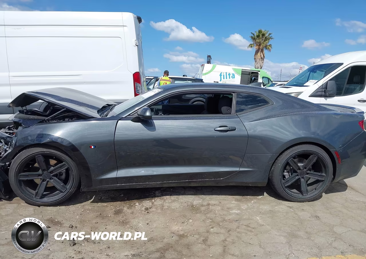 2018 Chevrolet Camaro 1Lt VIN:1G1FB1RX7J0111472 - 14