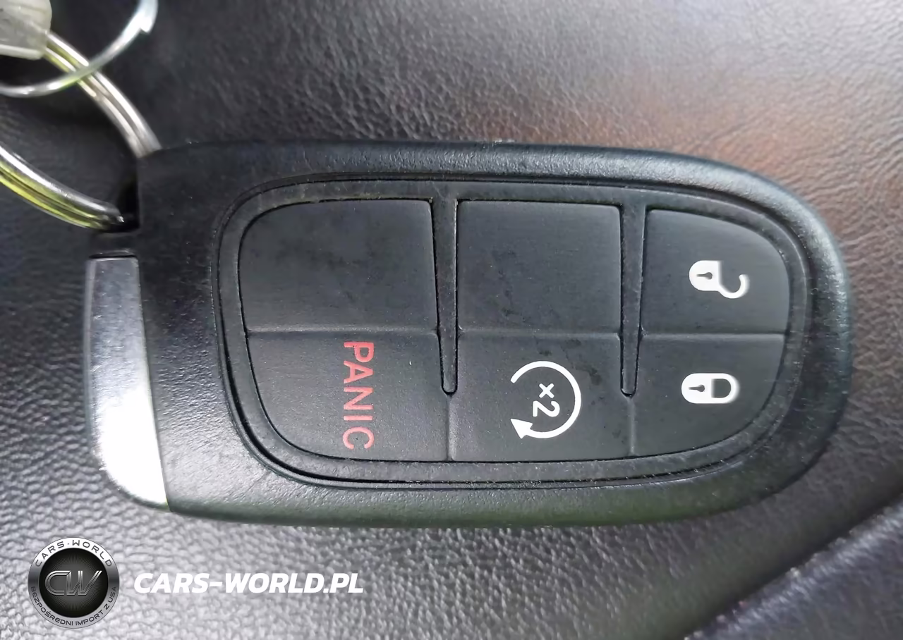 2021 Jeep Cherokee Altitude 4X4 VIN:1C4PJMLB7MD121560 - 11