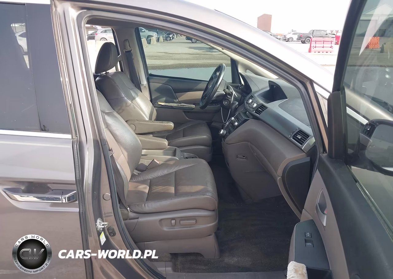 2012 Honda Odyssey Touring-Touring Elite VIN:5FNRL5H9XCB022821 - 5
