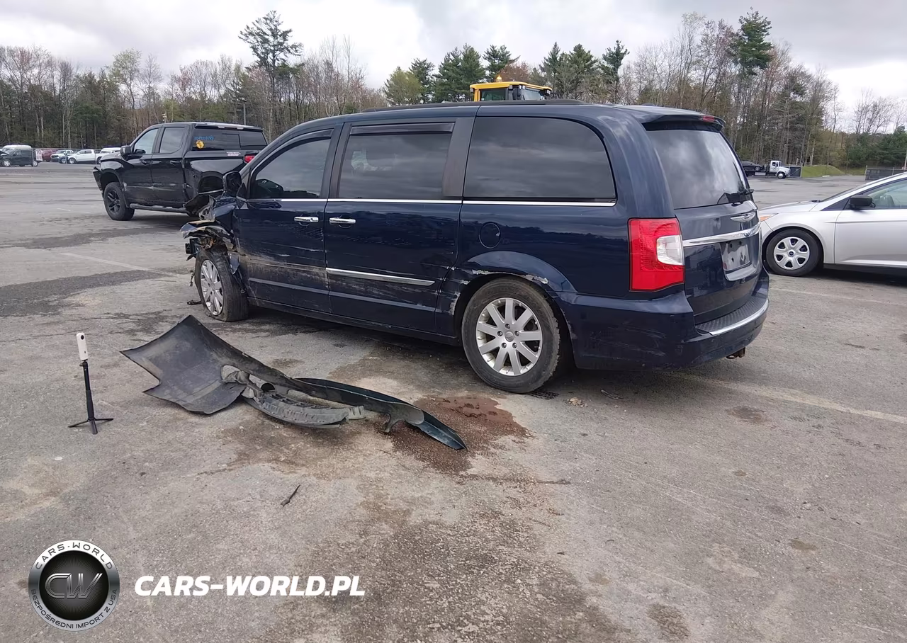 2016 Chrysler Town & Country Touring VIN:2C4RC1BG4GR232020 - 3