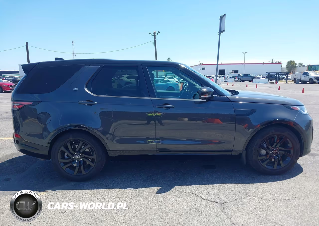 2020 Land Rover Discovery Landmark Edition VIN:SALRU2RV0L2425404 - 13