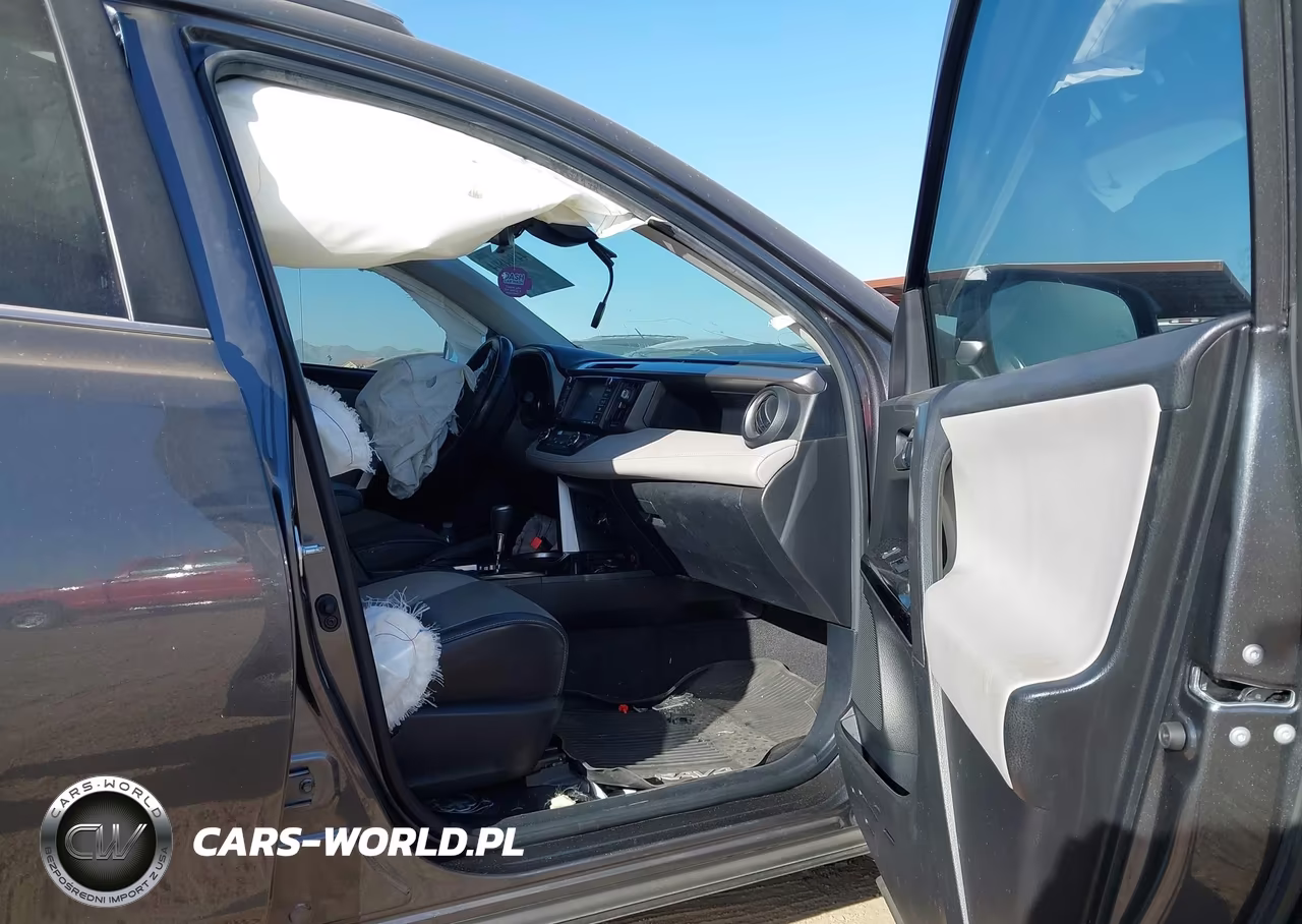 2016 Toyota Rav4 Hybrid Limited VIN:JTMDJREV3GD030796 - 5