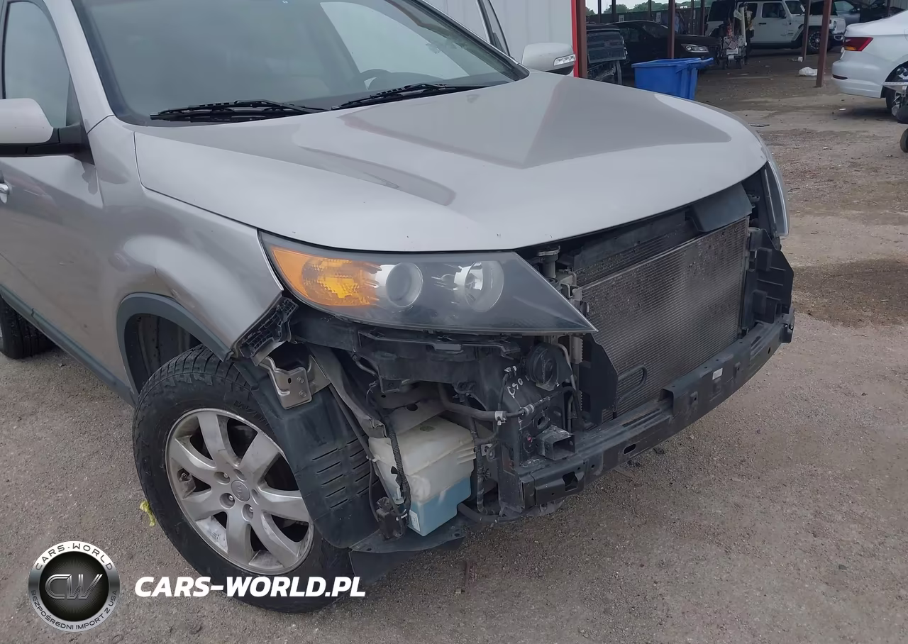 2013 Kia Sorento Lx VIN:5XYKT3A13DG380105 - 13