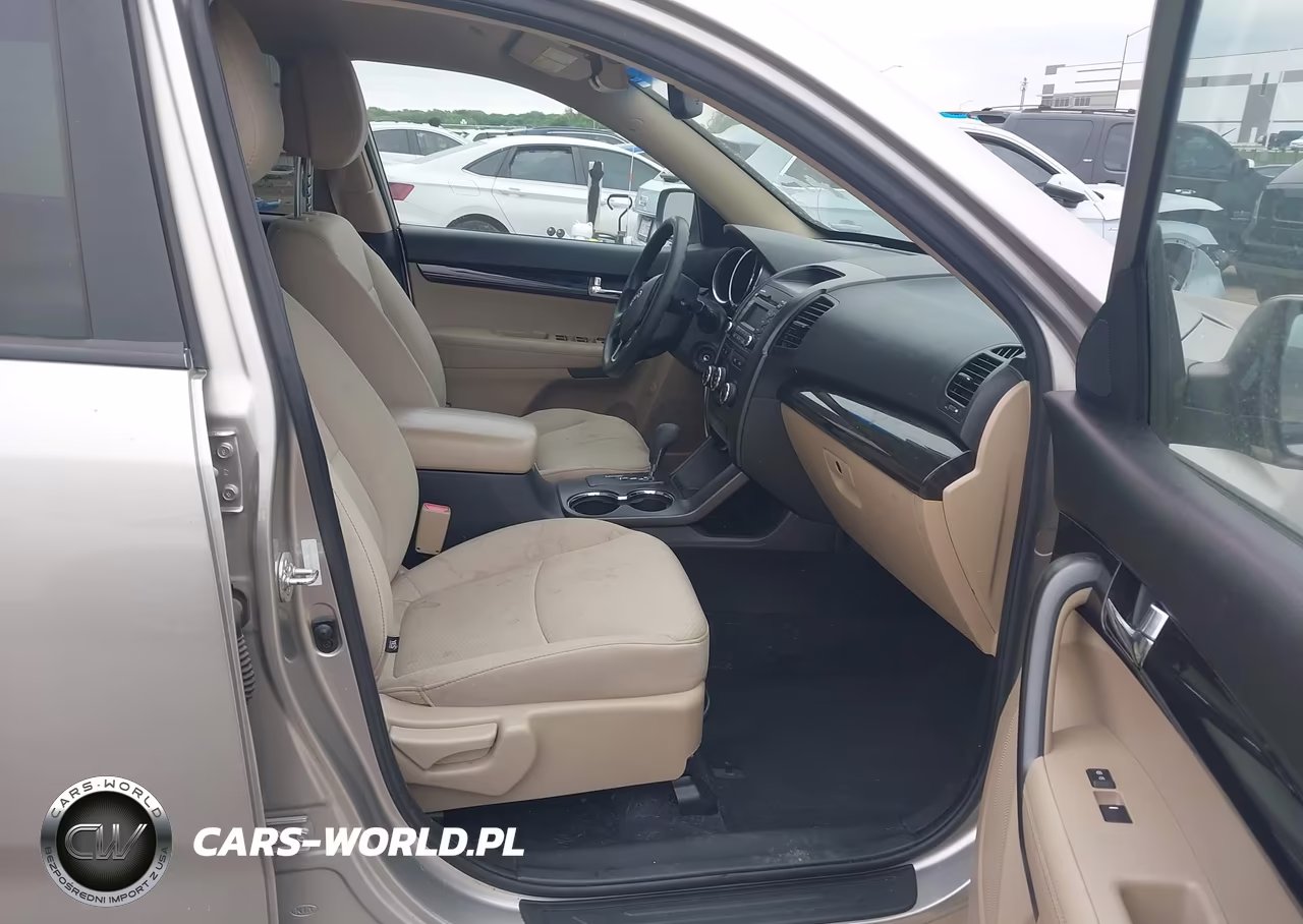 2013 Kia Sorento Lx VIN:5XYKT3A13DG380105 - 5