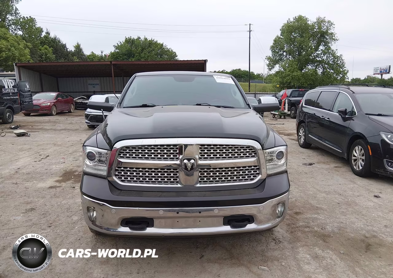 2016 Ram 1500 Laramie VIN:1C6RR7VM2GS372401 - 13