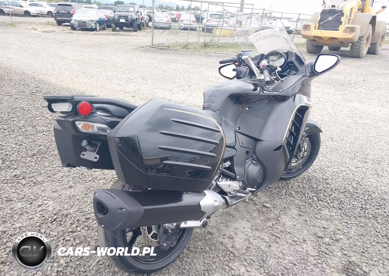 2012 Kawasaki Zg1400 C VIN:JKBZGNC11CA015633 - 4