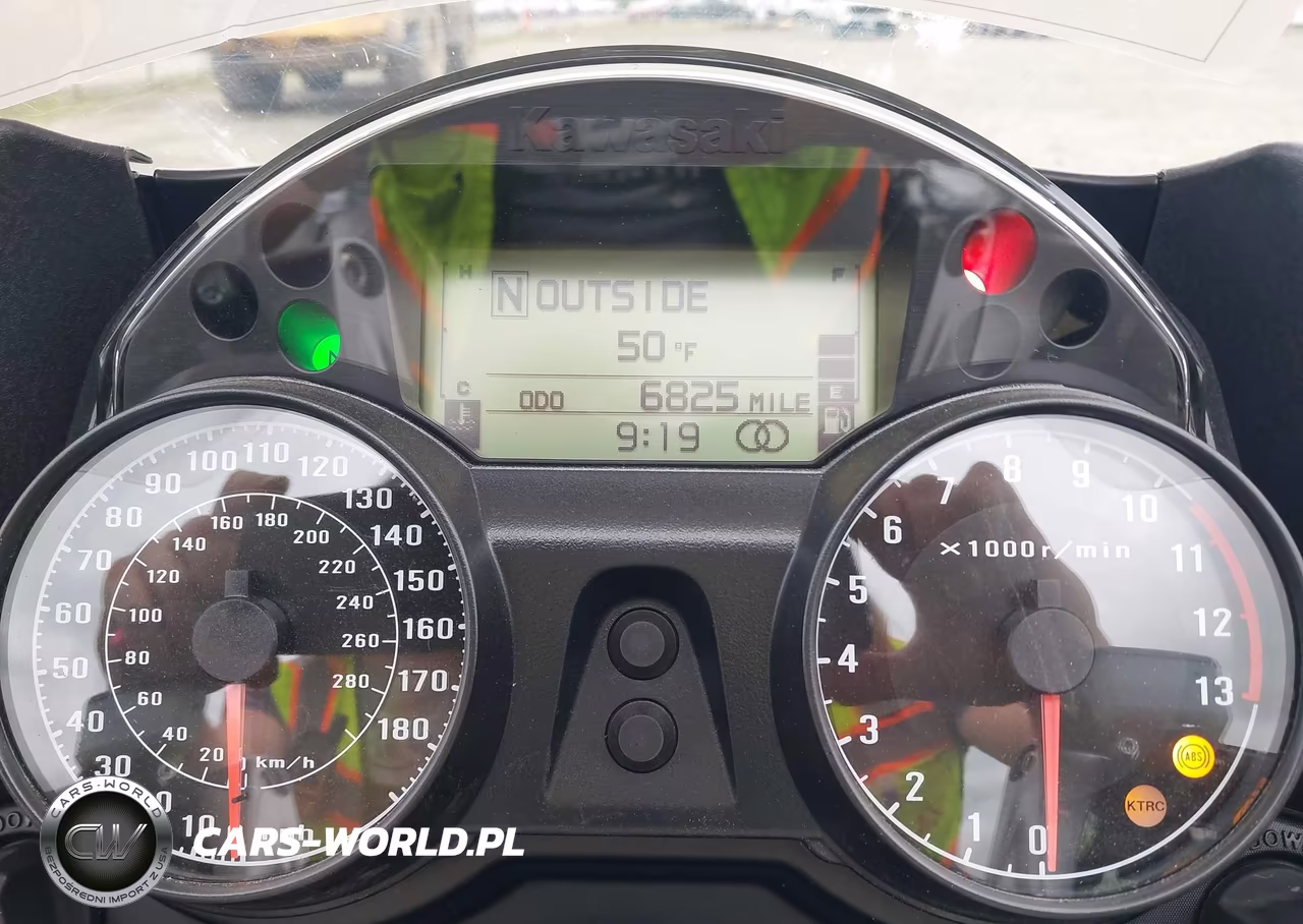 2012 Kawasaki Zg1400 C VIN:JKBZGNC11CA015633 - 7