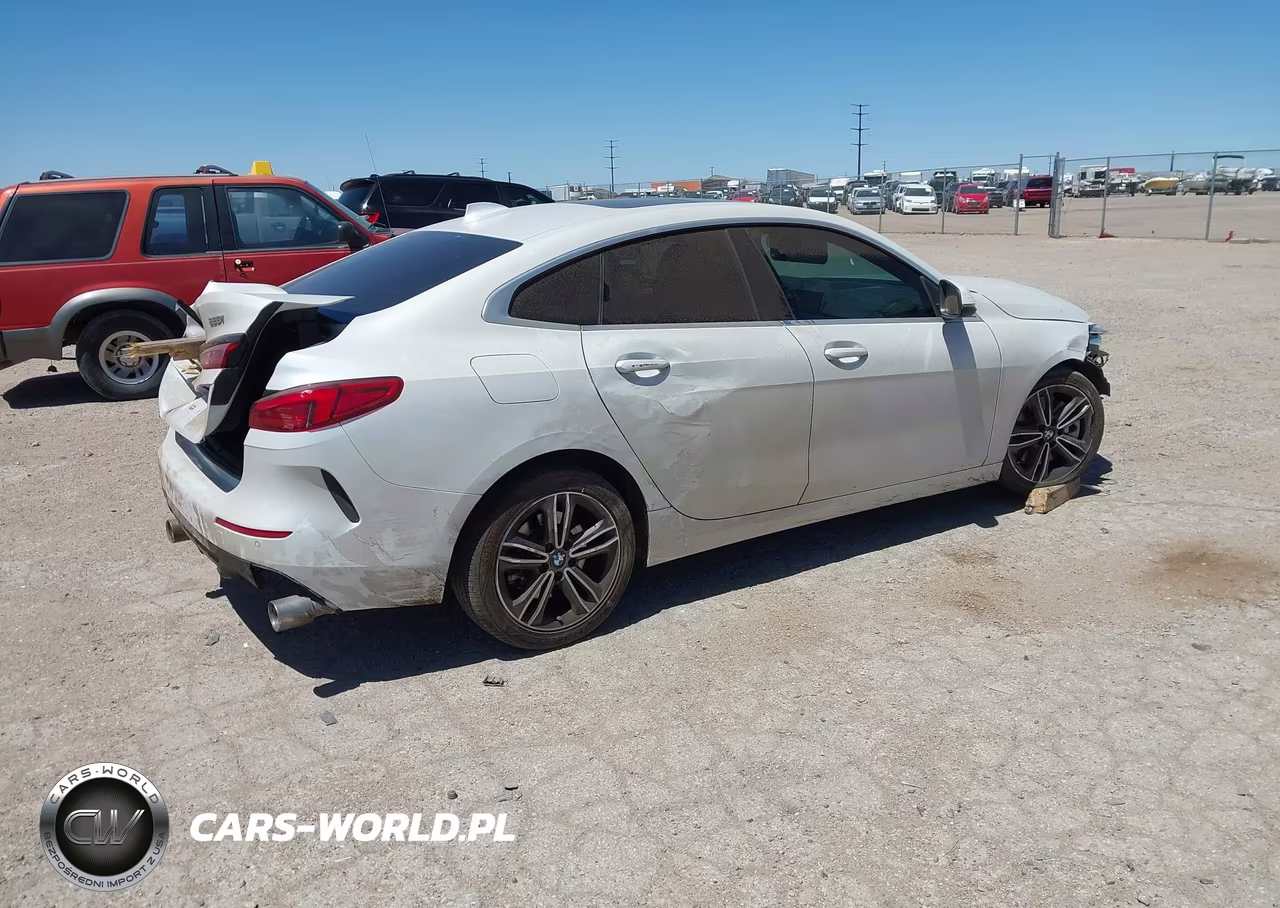 2022 BMW 228 Gran Coupe I xDrive VIN:WBA73AK07N7K14651 - 4