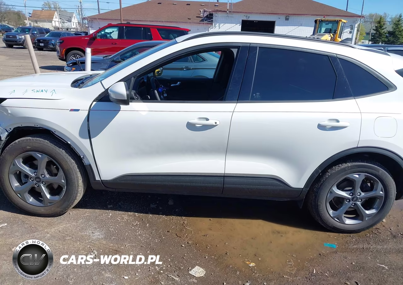 2025 Ford Escape St-Line Select VIN:1FMCU9NA7SUB69186 - 15