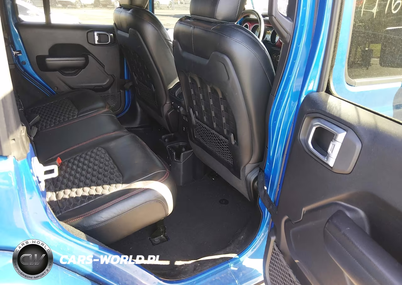 2021 Jeep Wrangler Unlimited Rubicon 4X4 VIN:1C4JJXFG5MW811892 - 8