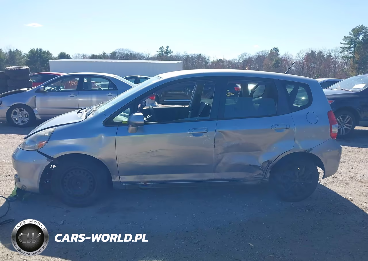 2007 Honda Fit VIN:JHMGD38457S015599 - 14