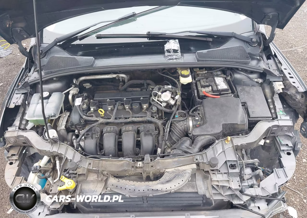 2018 Ford Focus S VIN:1FADP3E21JL304128 - 10
