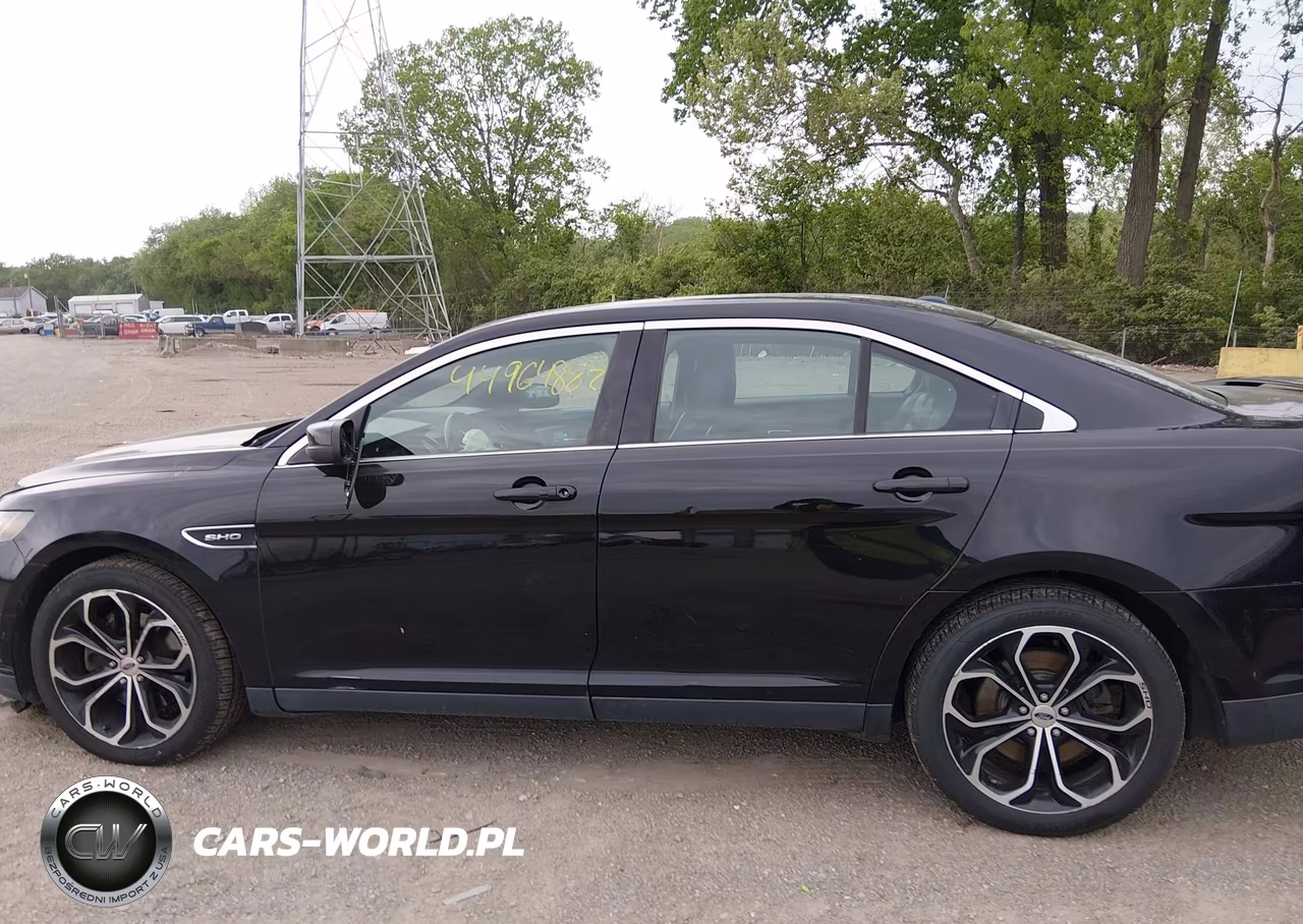 2017 Ford Taurus Sho VIN:1FAHP2KTXHG113853 - 14