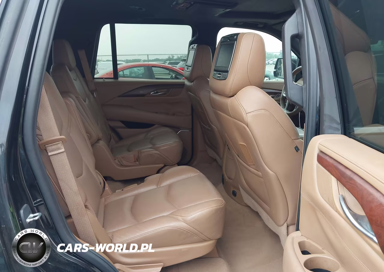 2017 Cadillac Escalade Platinum VIN:1GYS3DKJ7HR120618 - 8