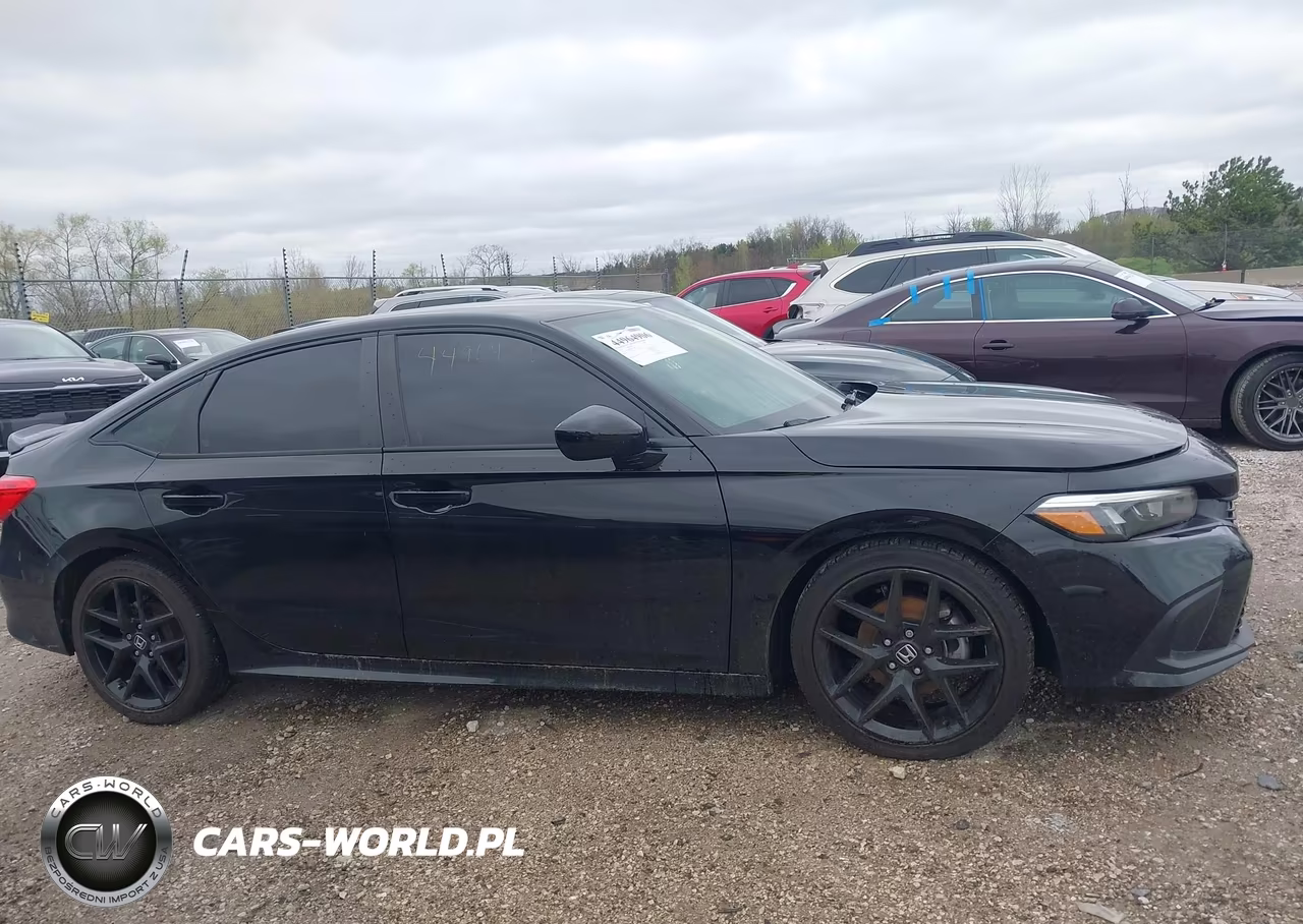 2024 Honda Civic Sport VIN:2HGFE2F5XRH572097 - 13