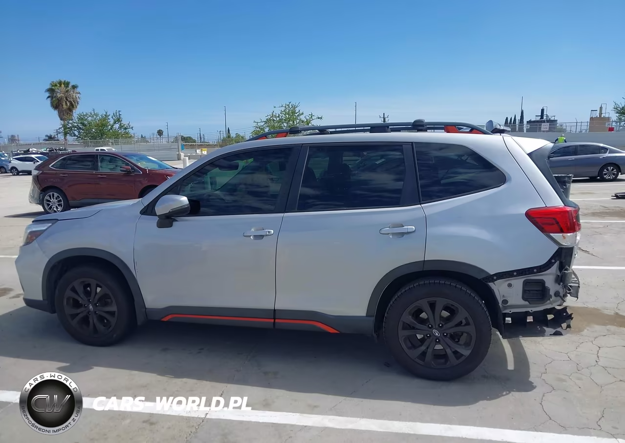 2019 Subaru Forester Sport VIN:JF2SKAKC3KH446584 - 14