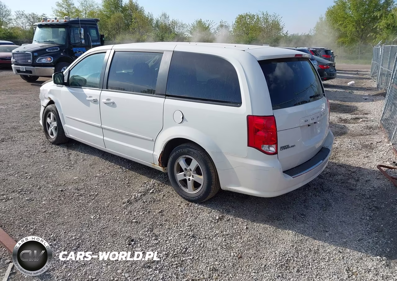 2013 Dodge Grand Caravan Sxt VIN:2C4RDGCG2DR524243 - 3