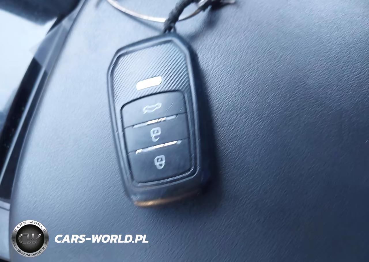 2019 Mazda Mazda3 Preferred Package VIN:3MZBPADL6KM113219 - 11
