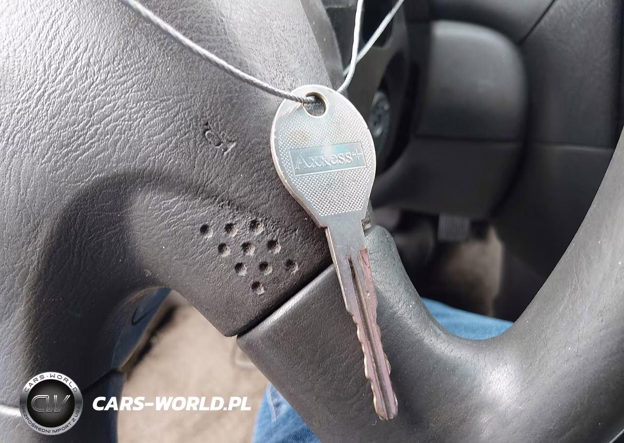 2004 Nissan Sentra 1.8S VIN:3N1CB51D14L846333 - 11